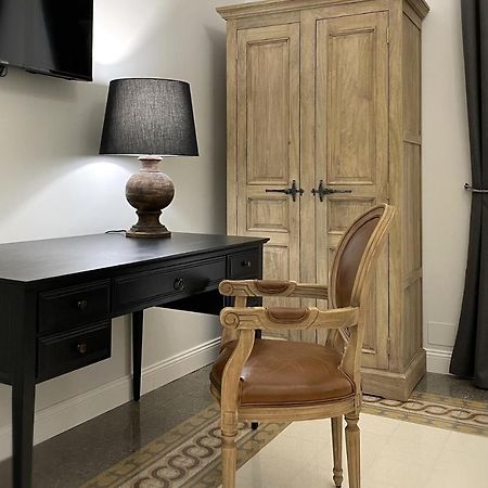 Dimora Borghese “Whitaker” Apartamento Palermo Exterior foto