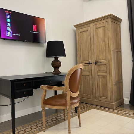 Dimora Borghese “Whitaker” Apartamento Palermo Exterior foto